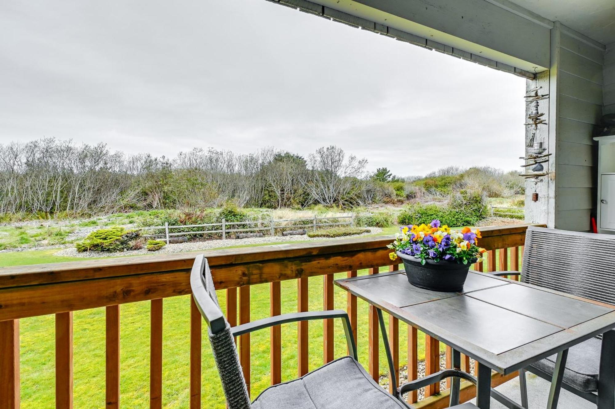 Ocean Shores Condo With Balcony Less Than 1 Mi To Beach! ภายนอก รูปภาพ